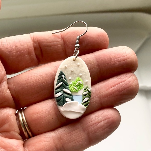 Handmade scenic winter earrings - Picture 3 of 5